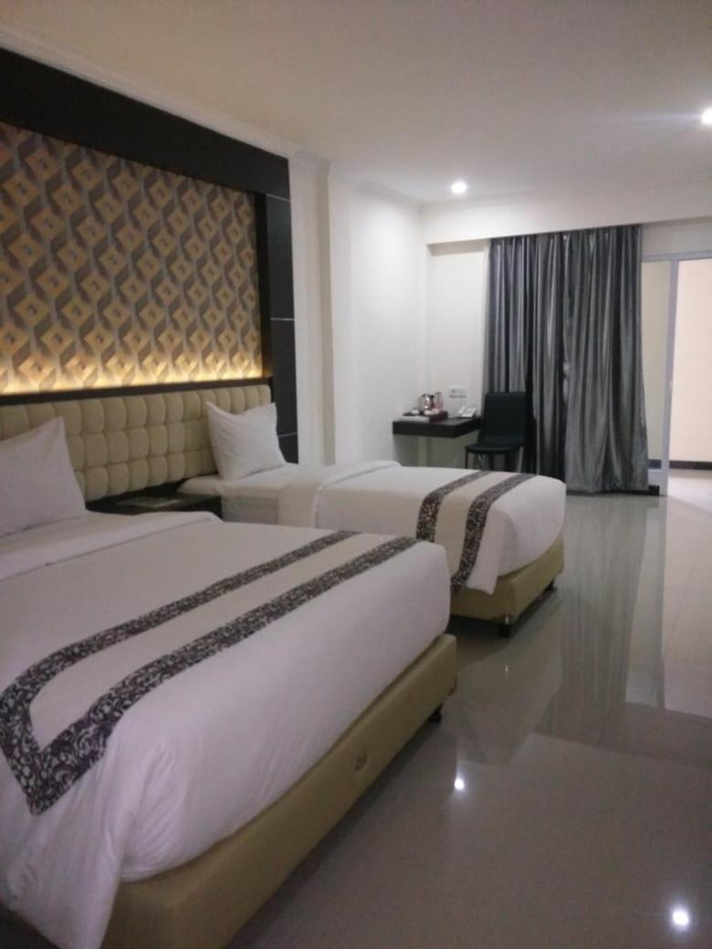 Sindoro Hotel Cilacap By Conary ภายนอก รูปภาพ