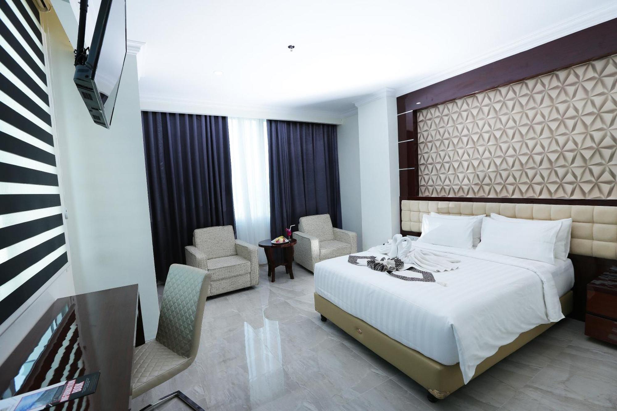 Sindoro Hotel Cilacap By Conary ภายนอก รูปภาพ