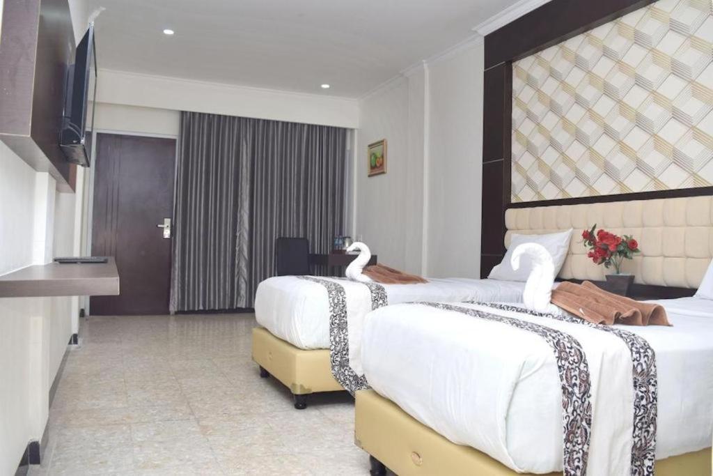 Sindoro Hotel Cilacap By Conary ภายนอก รูปภาพ