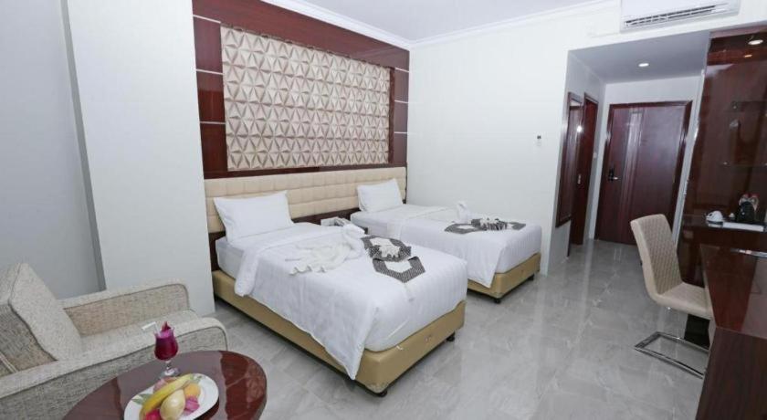 Sindoro Hotel Cilacap By Conary ภายนอก รูปภาพ