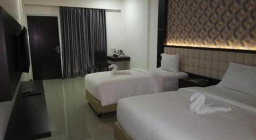 Sindoro Hotel Cilacap By Conary ภายนอก รูปภาพ