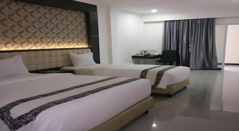 Sindoro Hotel Cilacap By Conary ภายนอก รูปภาพ